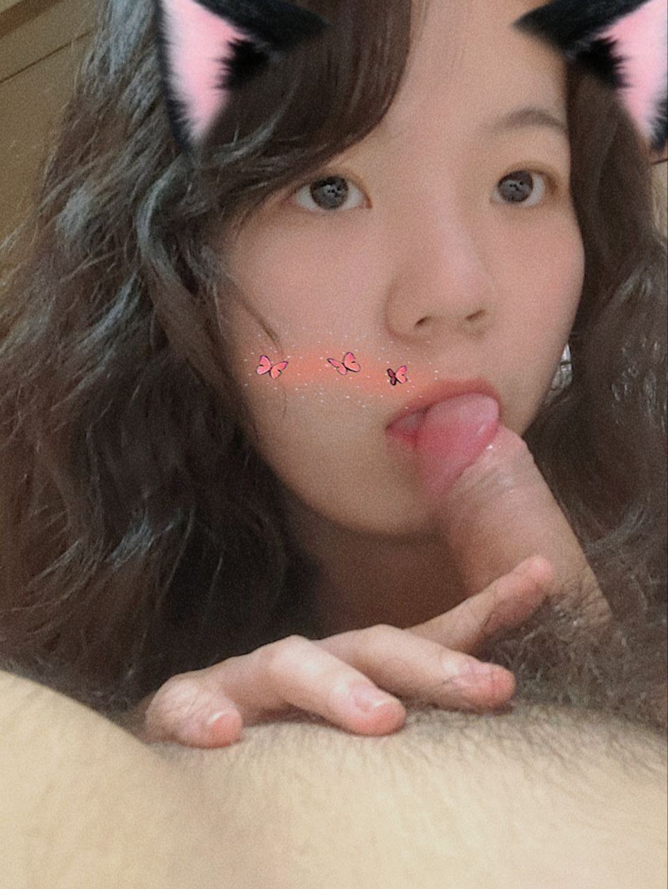 【反差婊档案】池州卫校里的微胖小母狗入学后大概半年被我同学调教成母狗